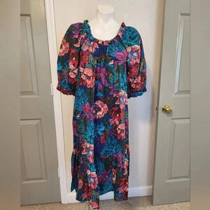 Hilo Hattie Made in Hawaii Vintage Multicolored Floral Mu Mu Midi Dress(XL)